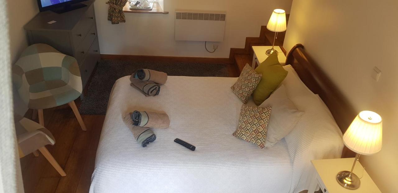 Chateau Le Poiron Bed and Breakfast Pissotte Exterior foto